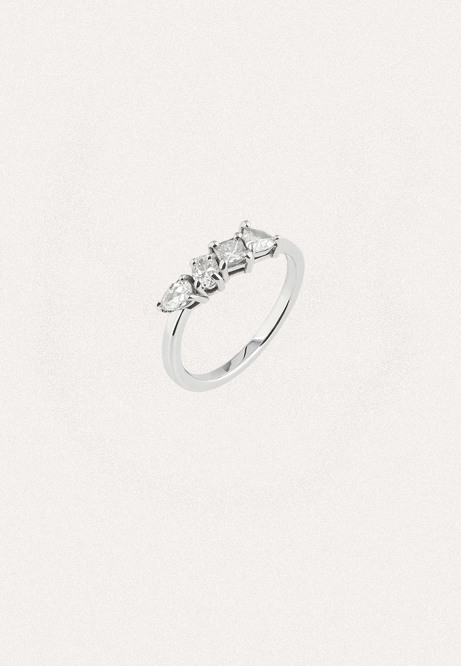 Four Season Ring - Alternative Claws Diamond by Adriana Chede Jewellery